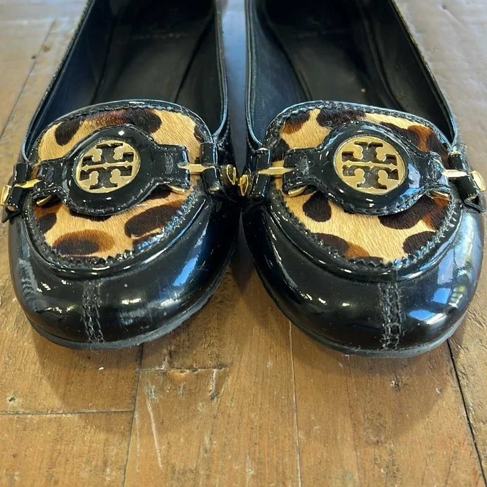 Tory Burch leopard pony hair patent leather flats women’s size 9 animal print